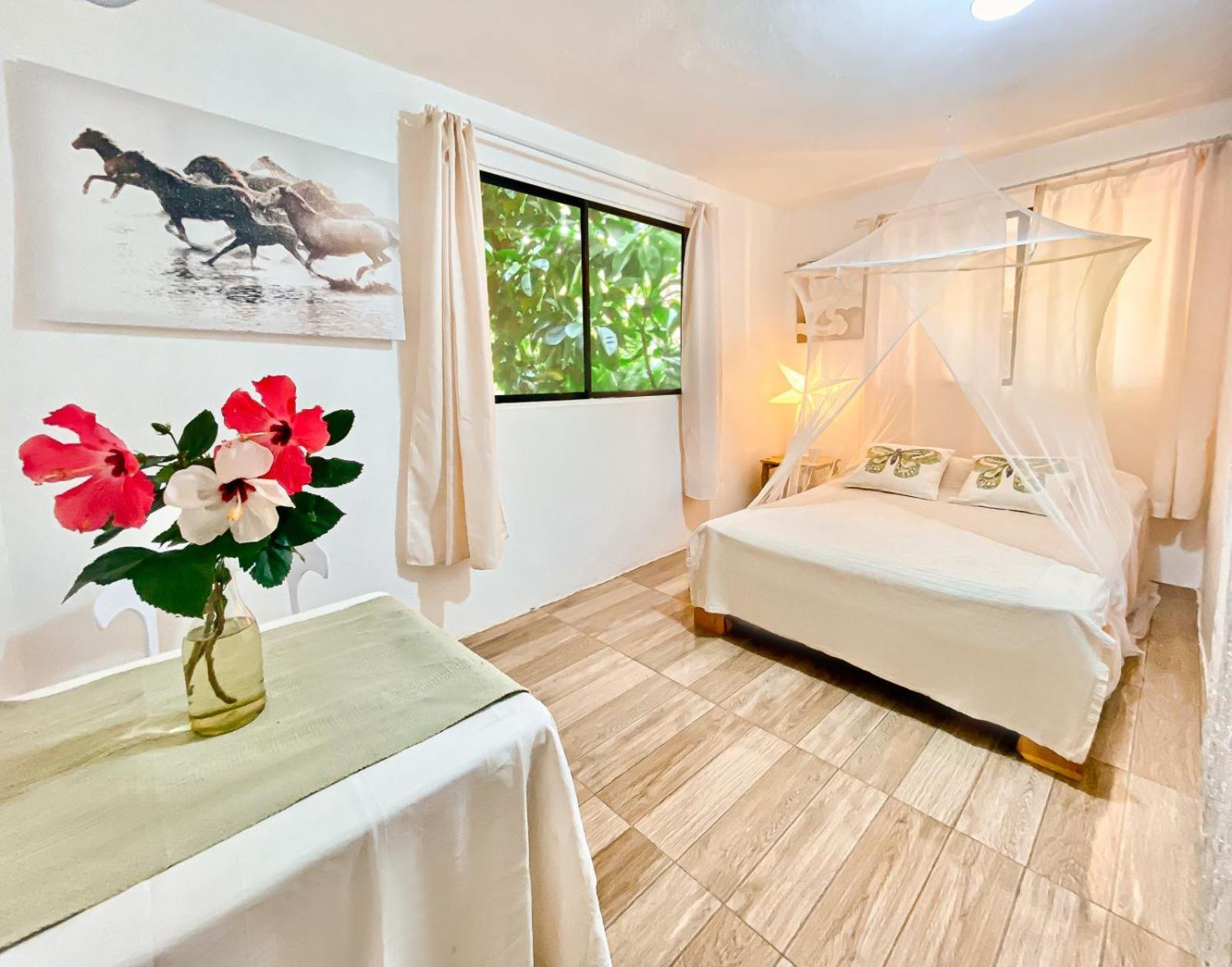 La Hacienda Guest House Las Galeras Εξωτερικό φωτογραφία